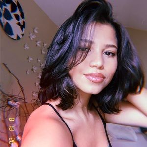 Meet your Posher, Catherine